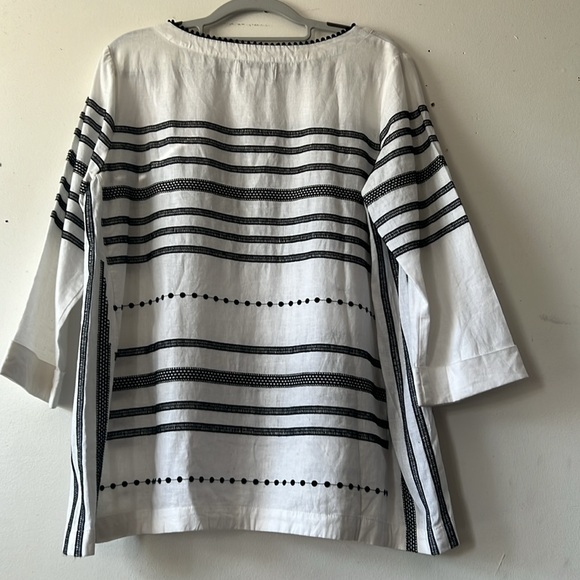 Peck & Peck women size M black and white pull on top - Picture 5 of 8